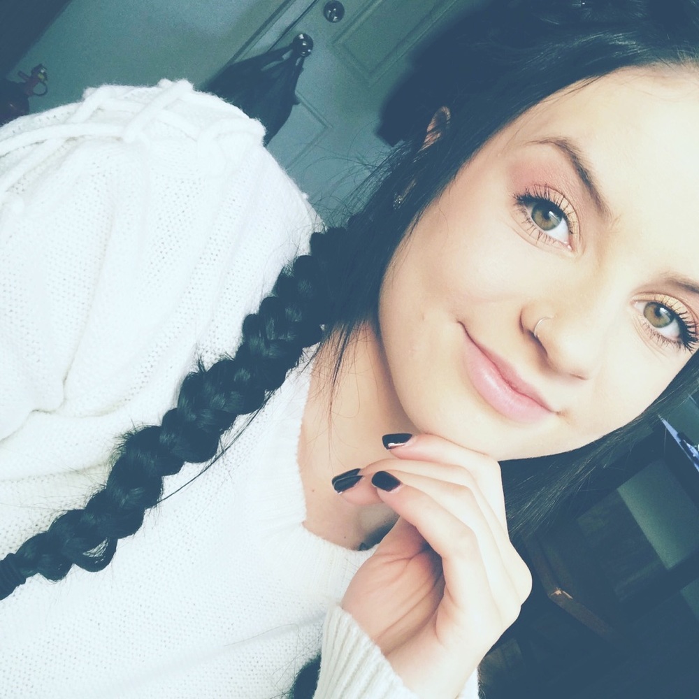 Meet your Posher, Madison